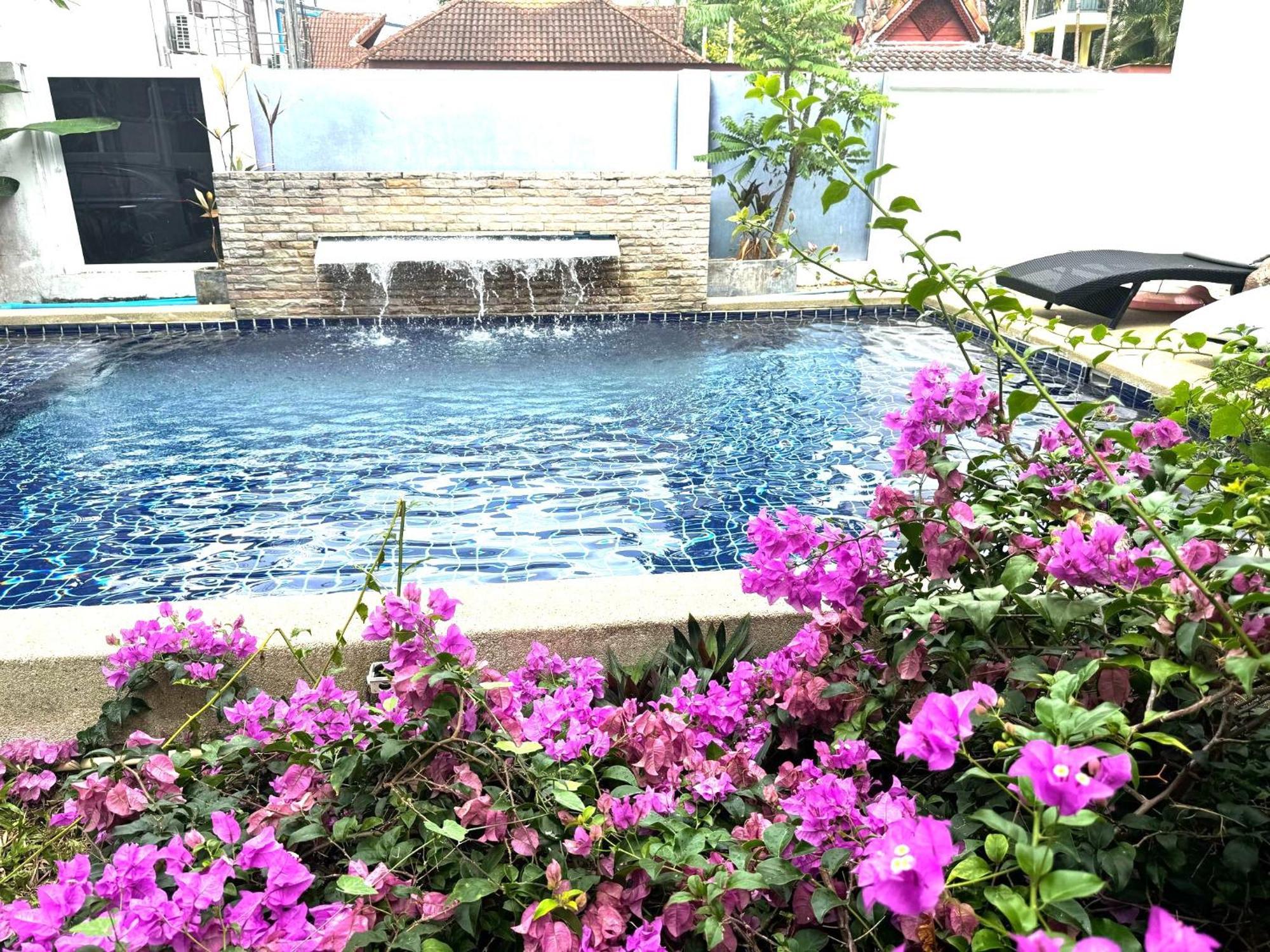 Villa Cheloni 2 Bedrooms Kamala Beach Exterior foto