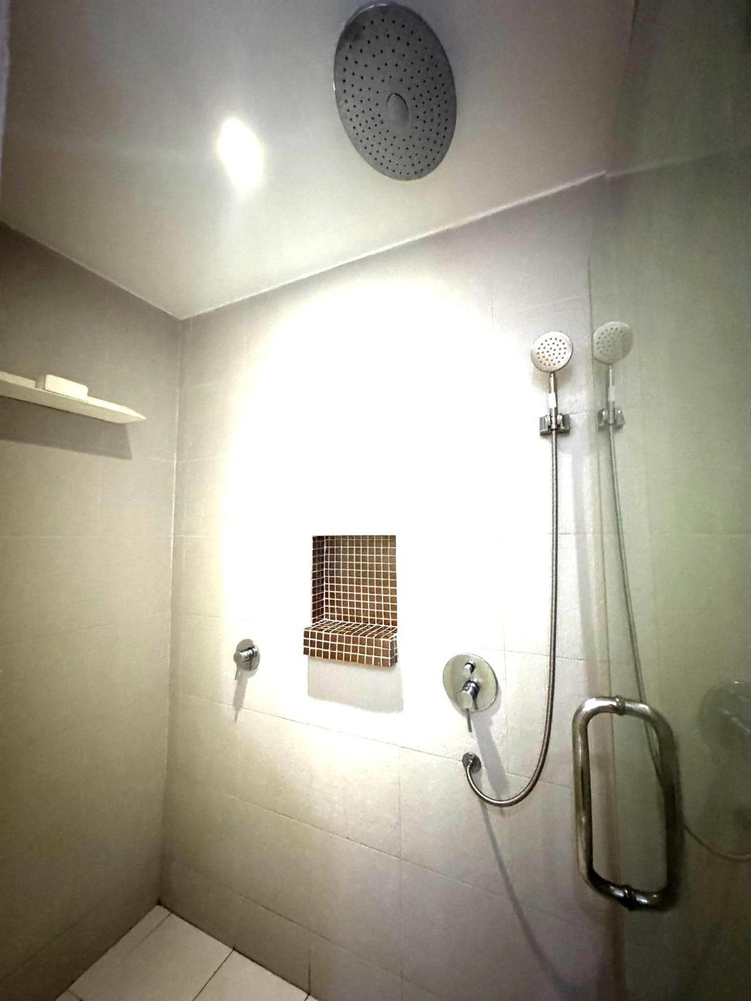 Villa Cheloni 2 Bedrooms Kamala Beach Exterior foto