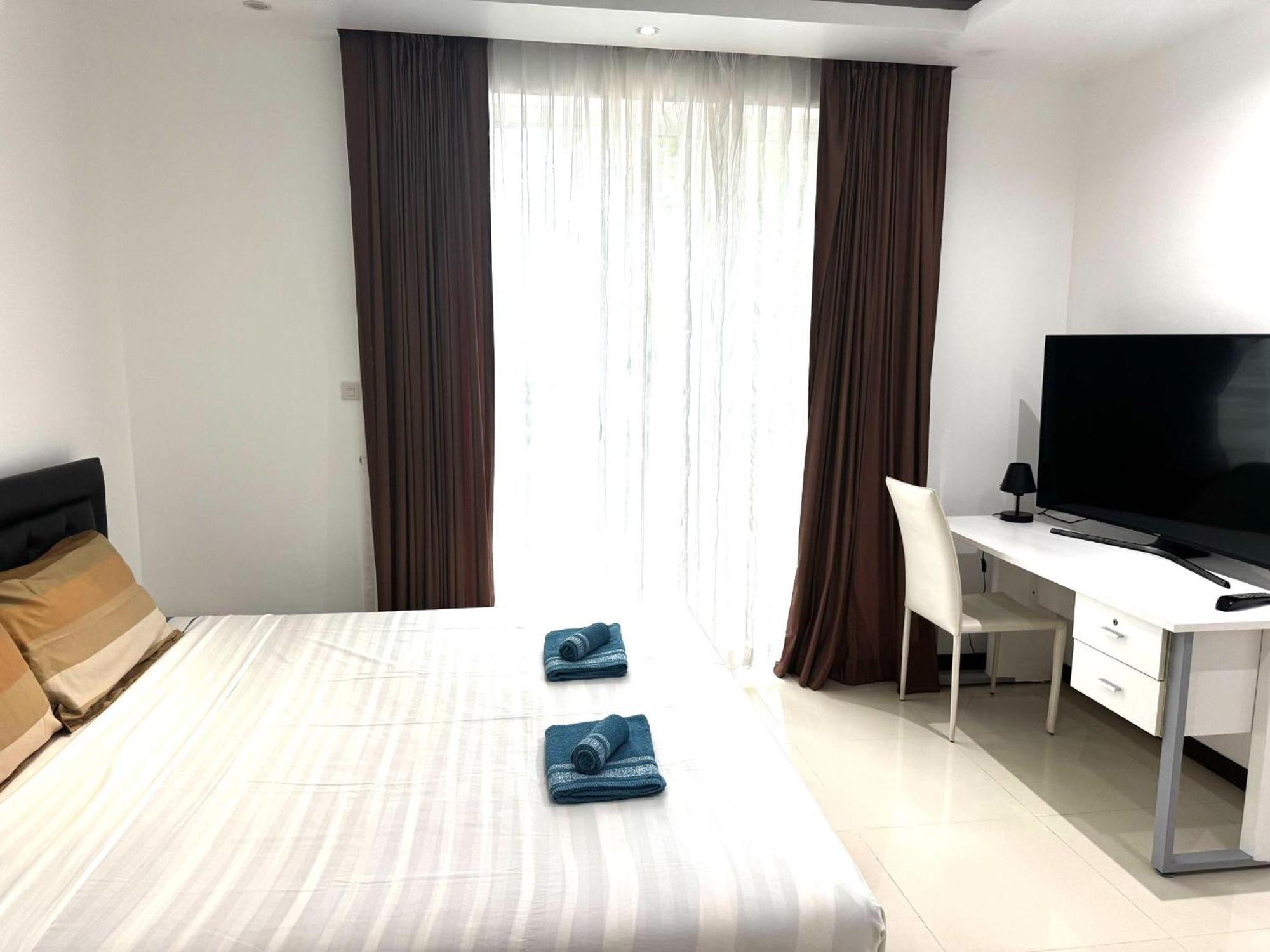 Villa Cheloni 2 Bedrooms Kamala Beach Exterior foto